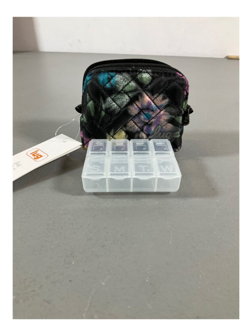 Lug Eyeglass & Mini Pill Case - Compact Dual-Use Design in Black, Color Joy Coll - Picture 6 of 9